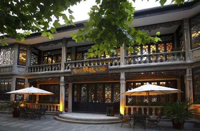 上海鍋德火鍋新天地店一夜人去樓空，又一家高端餐飲關門！